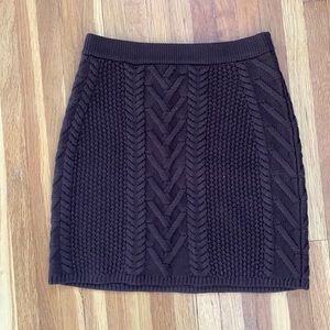Aritzia Babaton Emporia Skirt
